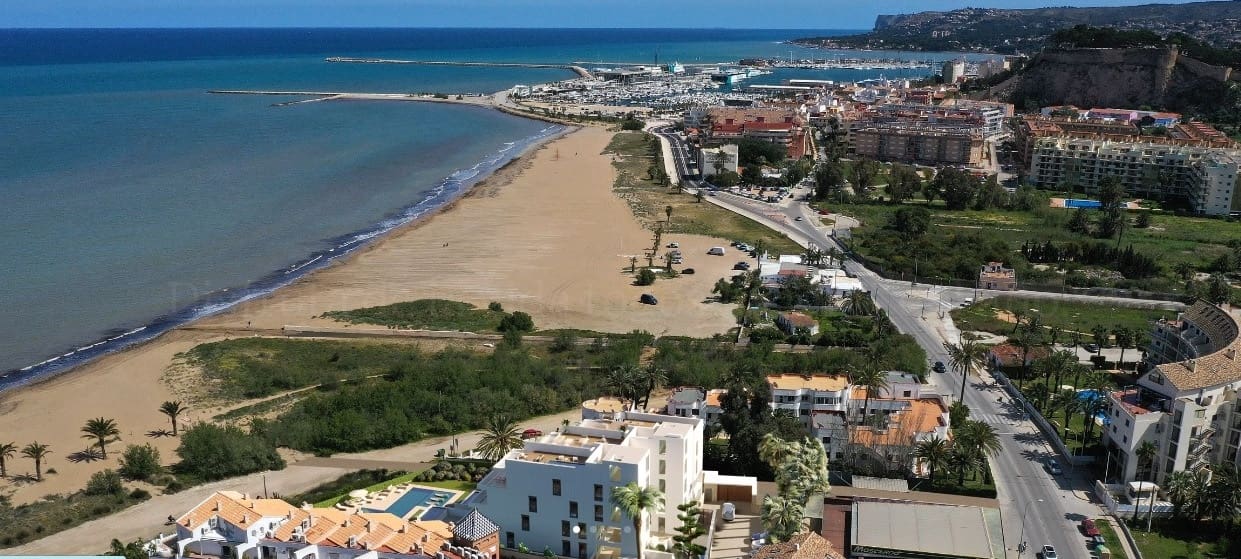 3 slaapkamer Penthouse te koop in Denia met zwembad - € 1.150.000 (Ref: 8447251)