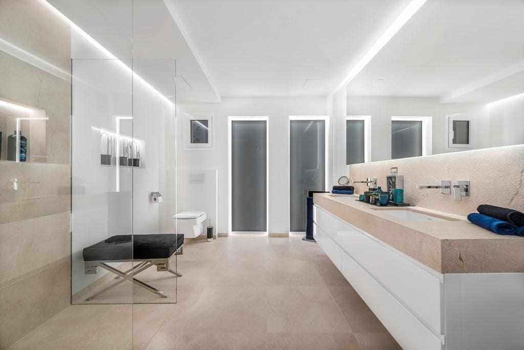 3 soveværelse Villa til salg i Bunyola med swimmingpool garage - € 3.650.000 (Ref: 8473229)