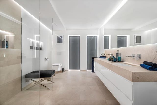 3 soveværelse Villa til salg i Bunyola med swimmingpool garage - € 3.650.000 (Ref: 8473229)