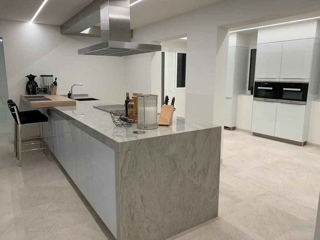 3 soveværelse Villa til salg i Bunyola med swimmingpool garage - € 3.650.000 (Ref: 8473229)