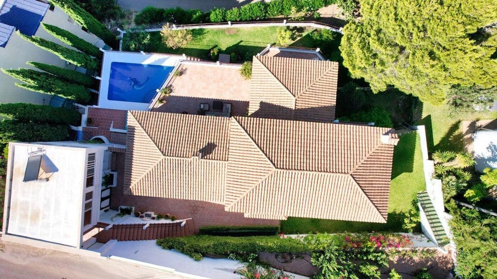 5 bedroom Villa for sale in Altea with pool - € 1,195,000 (Ref: 8479905)