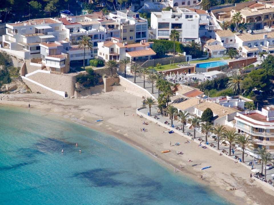 4 soveværelse Villa til salg i Moraira med swimmingpool - € 1.175.000 (Ref: 8479907)