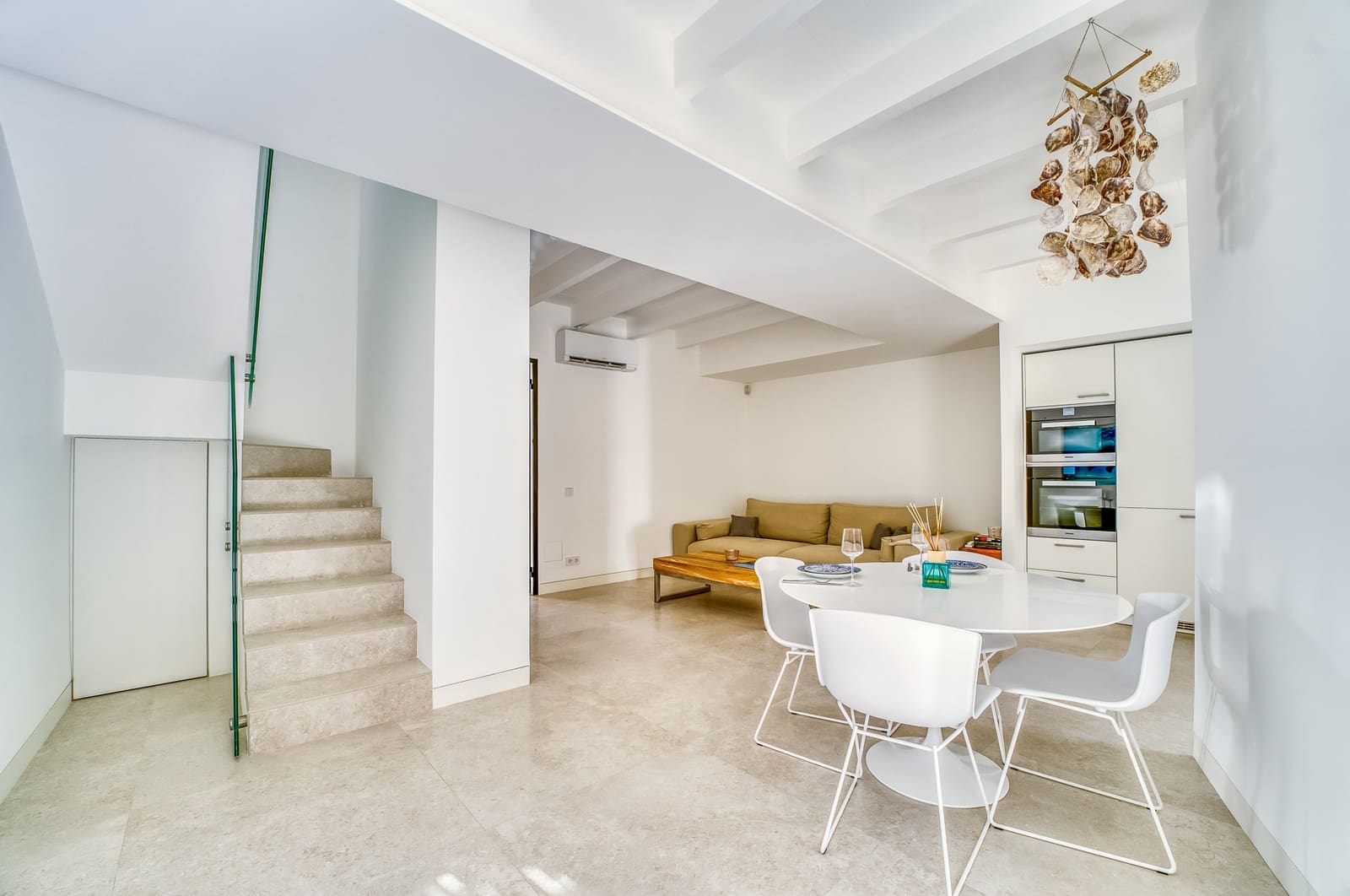 2 soverom Hus til salgs i Palma de Mallorca med svømmebasseng garasje - € 2 950 000 (Ref: 8530111)