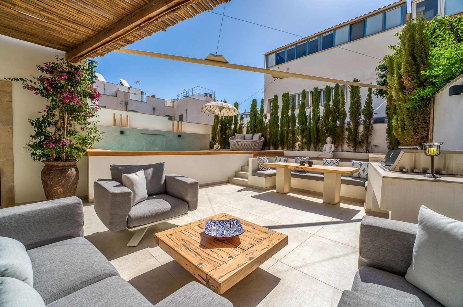 2 soverom Hus til salgs i Palma de Mallorca med svømmebasseng garasje - € 2 950 000 (Ref: 8530111)