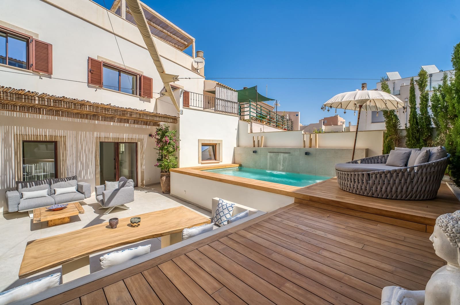 2 soverom Hus til salgs i Palma de Mallorca med svømmebasseng garasje - € 2 950 000 (Ref: 8530111)