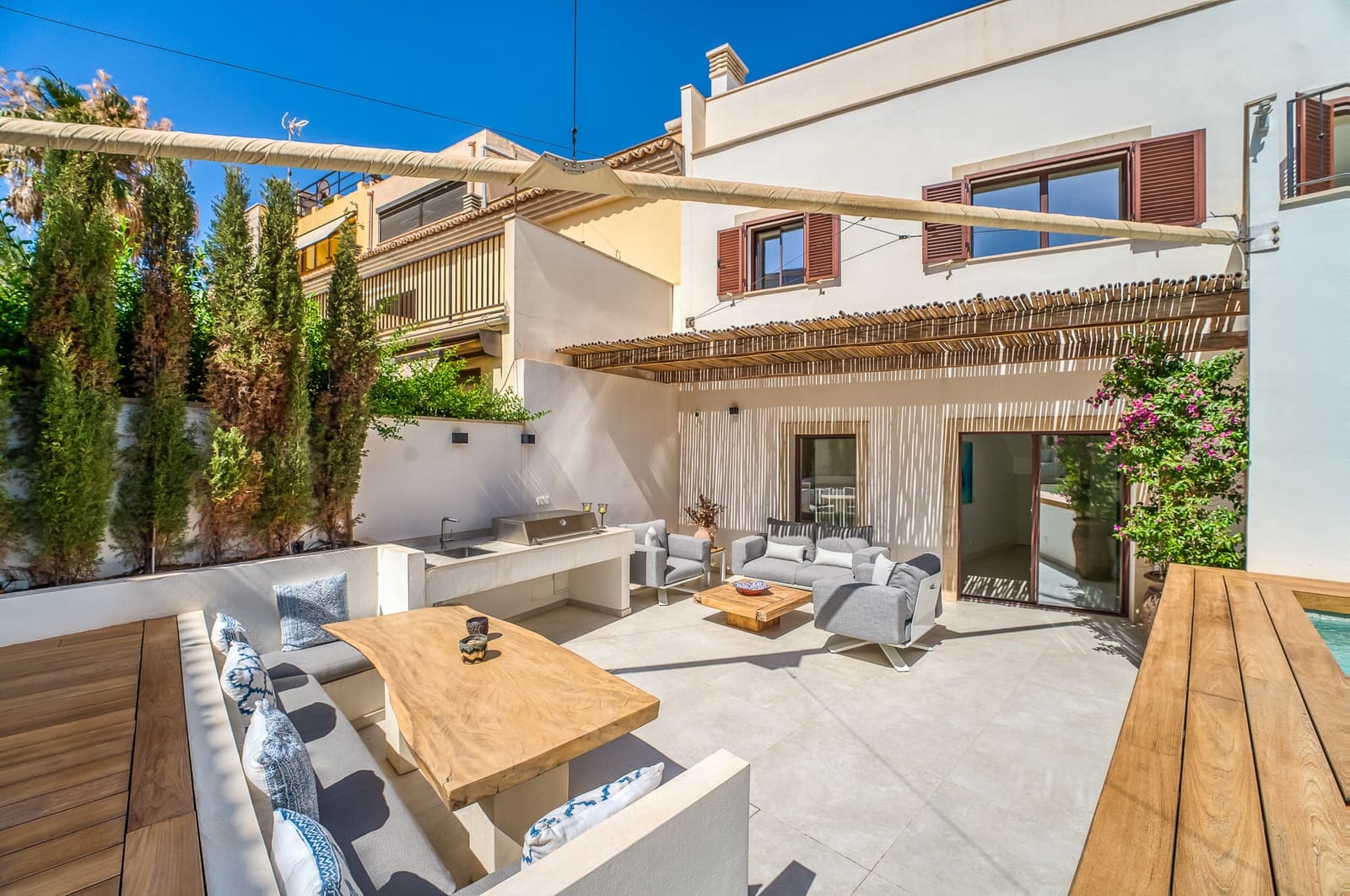 2 soverom Hus til salgs i Palma de Mallorca med svømmebasseng garasje - € 2 950 000 (Ref: 8530111)