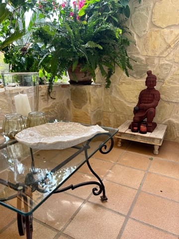 2 soverom Rekkehus til salgs i Campoamor, Orihuela med svømmebasseng - € 249 000 (Ref: 8537957)