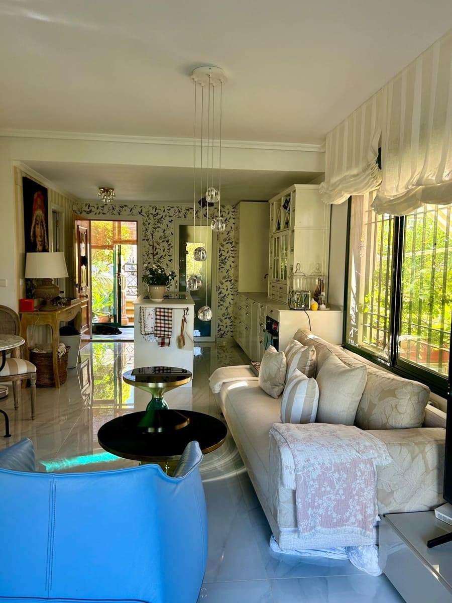 2 bedroom Terraced Villa for sale in Campoamor with pool - € 249,000 (Ref: 8537957)