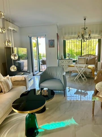 2 soverom Rekkehus til salgs i Campoamor, Orihuela med svømmebasseng - € 249 000 (Ref: 8537957)