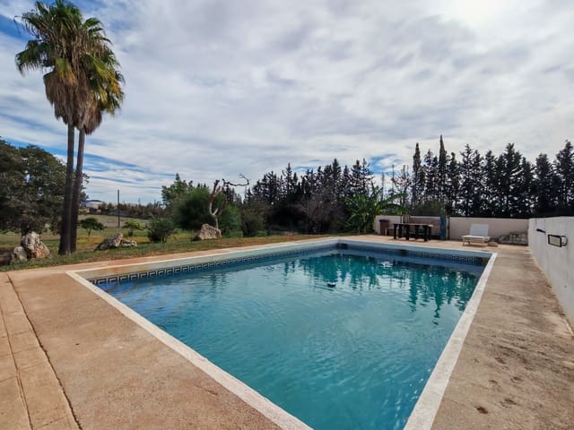 Finca/Casa Rural de 3 habitaciones en Inca en venta con piscina - 750.000 € (Ref: 8589752)