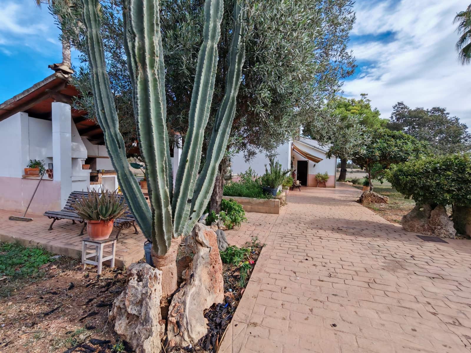 3 makuuhuone Maalaistalo myytävänä paikassa Inca mukana uima-altaan - 750 000 € (Ref: 8589752)