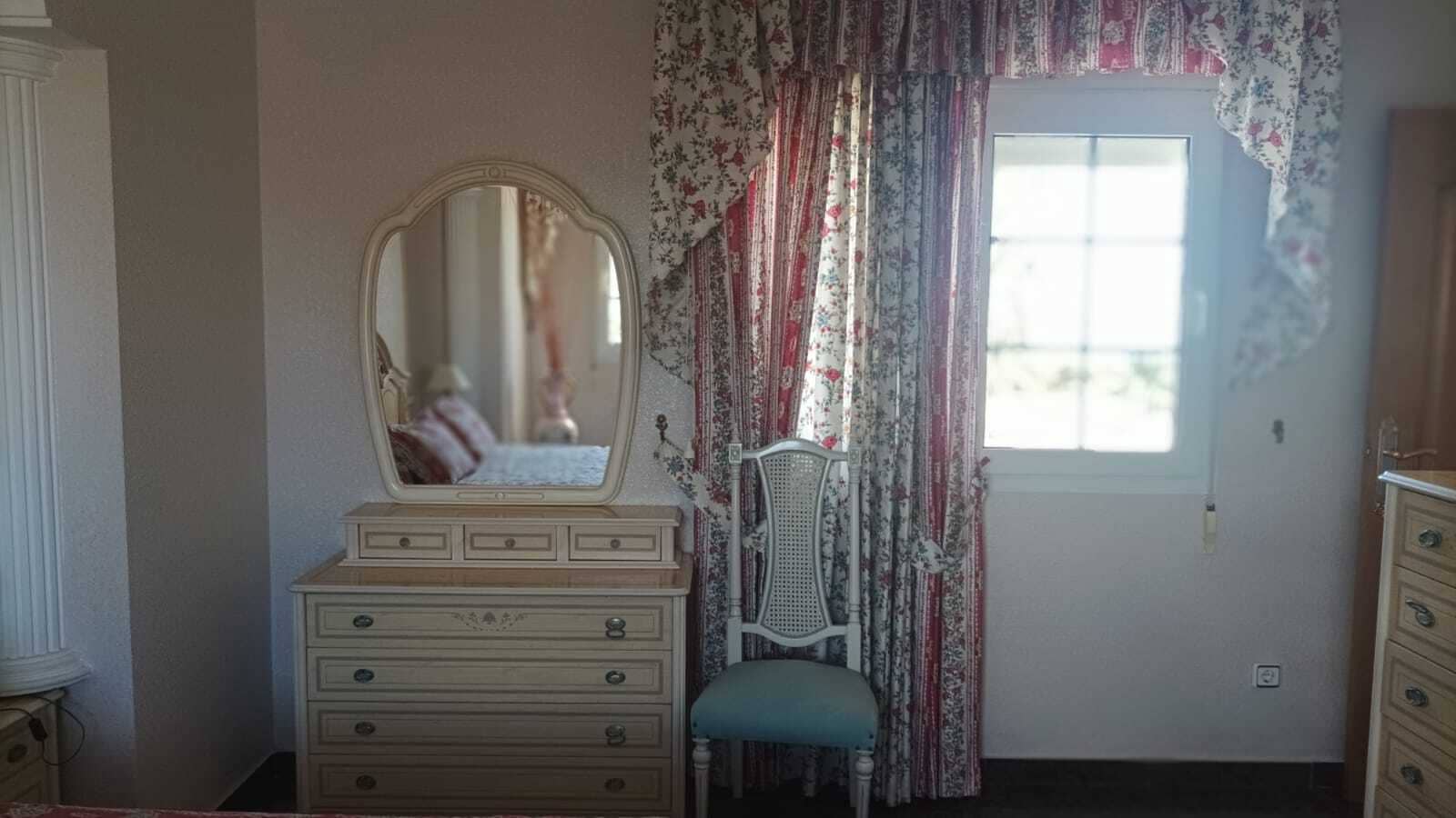 6 sypialnia Willa na sprzedaż w La Manga del Mar Menor z basenem garażem - 786 000 € (Ref: 8600872)