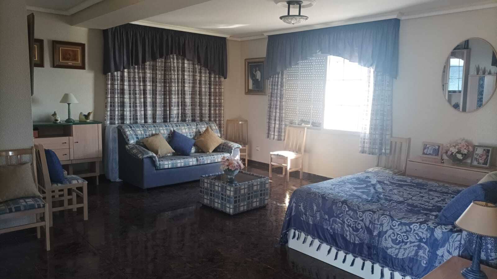 6 sypialnia Willa na sprzedaż w La Manga del Mar Menor z basenem garażem - 786 000 € (Ref: 8600872)