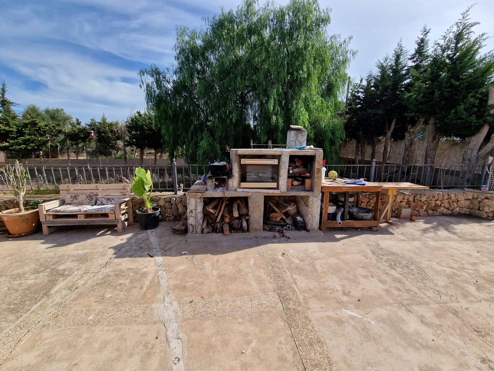 3 soveværelse Finca/Landehus til salg i S'Illot med garage - € 470.000 (Ref: 8608655)