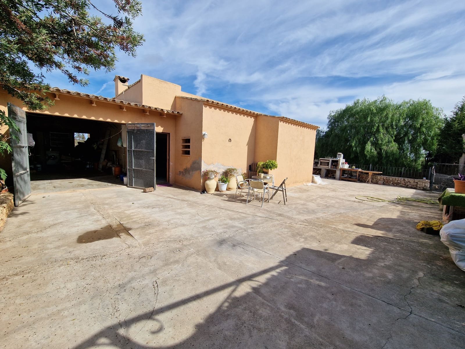 3 soveværelse Finca/Landehus til salg i S'Illot med garage - € 470.000 (Ref: 8608655)