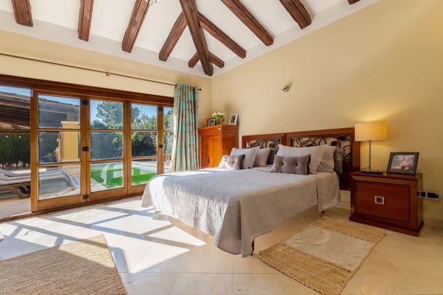 4 quarto Moradia para venda em Santa Ponsa, Calvià com piscina garagem - 3 195 000 € (Ref: 8637436)