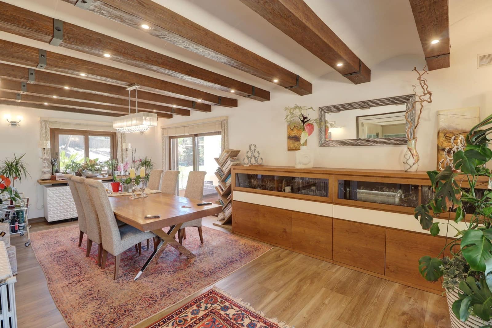 5 soveværelse Finca/Landehus til salg i Calvia med swimmingpool garage - € 2.170.000 (Ref: 8644073)