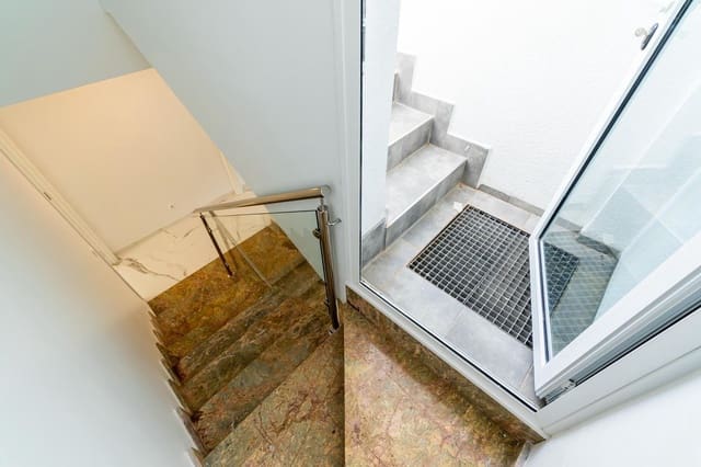 3 bedroom Villa for sale in Los Almendros (Orihuela Costa), Orihuela with pool - € 575,000 (Ref: 8654180)