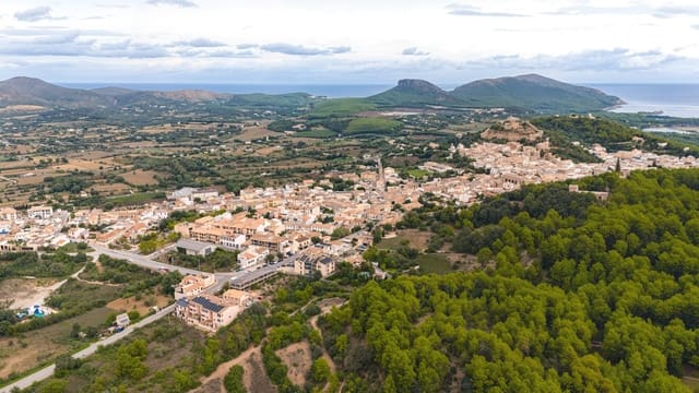 Grond te koop in Capdepera - € 1.250.000 (Ref: 8681644)