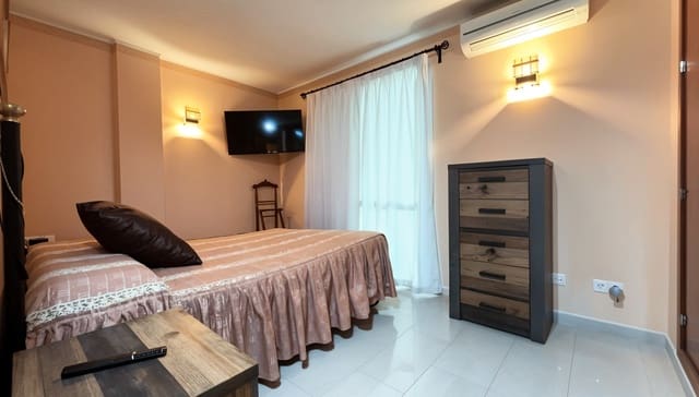 3 bedroom Apartment for sale in Las Maravillas, Palma de Mallorca with garage - € 672,000 (Ref: 8694645)