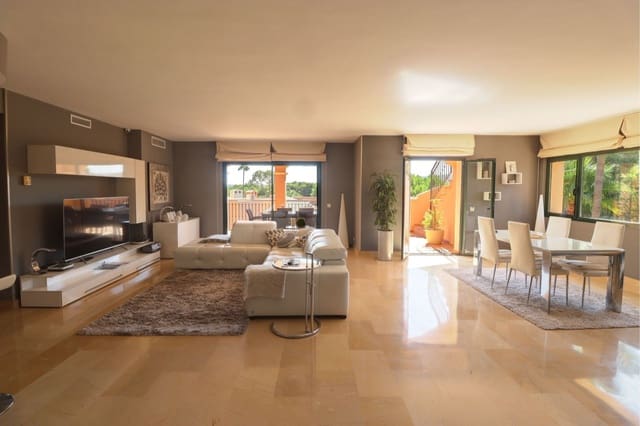 3 sypialnia Penthouse na sprzedaż w Santa Ponsa, Calvià z basenem - 1 390 000 € (Ref: 8715164)