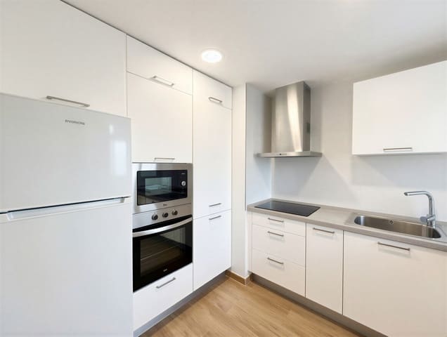 2 soveværelse Lejlighed til salg i Portixol, Palma de Mallorca - € 370.000 (Ref: 8732221)