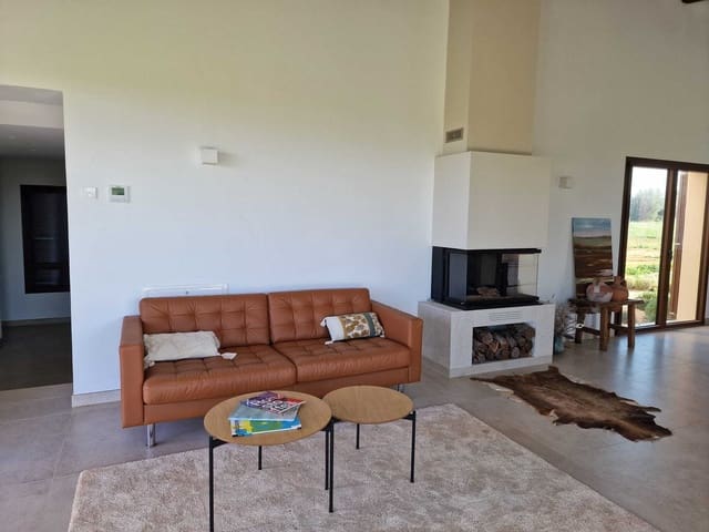 3 slaapkamer Finca/Landhuis te koop in Ses Salines met zwembad garage - € 1.995.000 (Ref: 8742732)