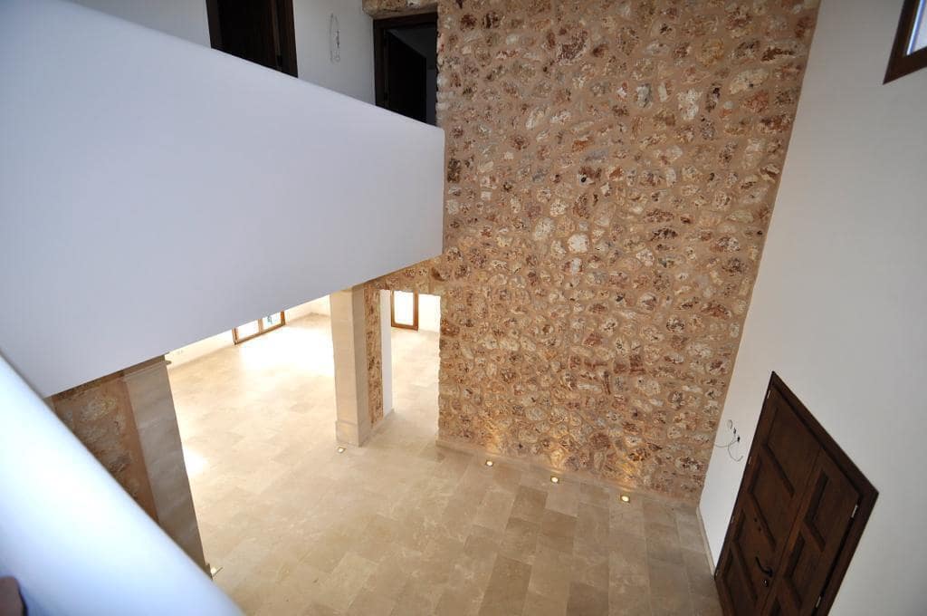 5 soveværelse Finca/Landehus til salg i Llucmajor med swimmingpool garage - € 2.590.000 (Ref: 8769512)