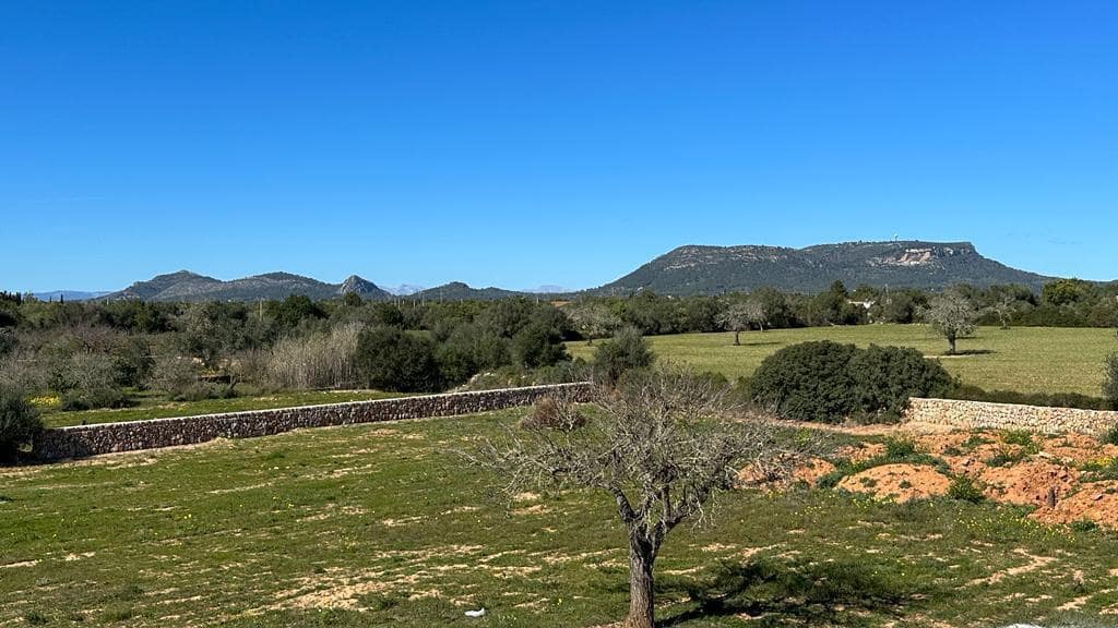 5 soveværelse Finca/Landehus til salg i Llucmajor med swimmingpool garage - € 2.590.000 (Ref: 8769512)