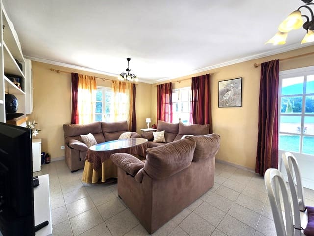 5 soverom Villa til salgs i Sa Coma, Sant Llorenç des Cardassar med svømmebasseng garasje - € 1 089 000 (Ref: 8780231)