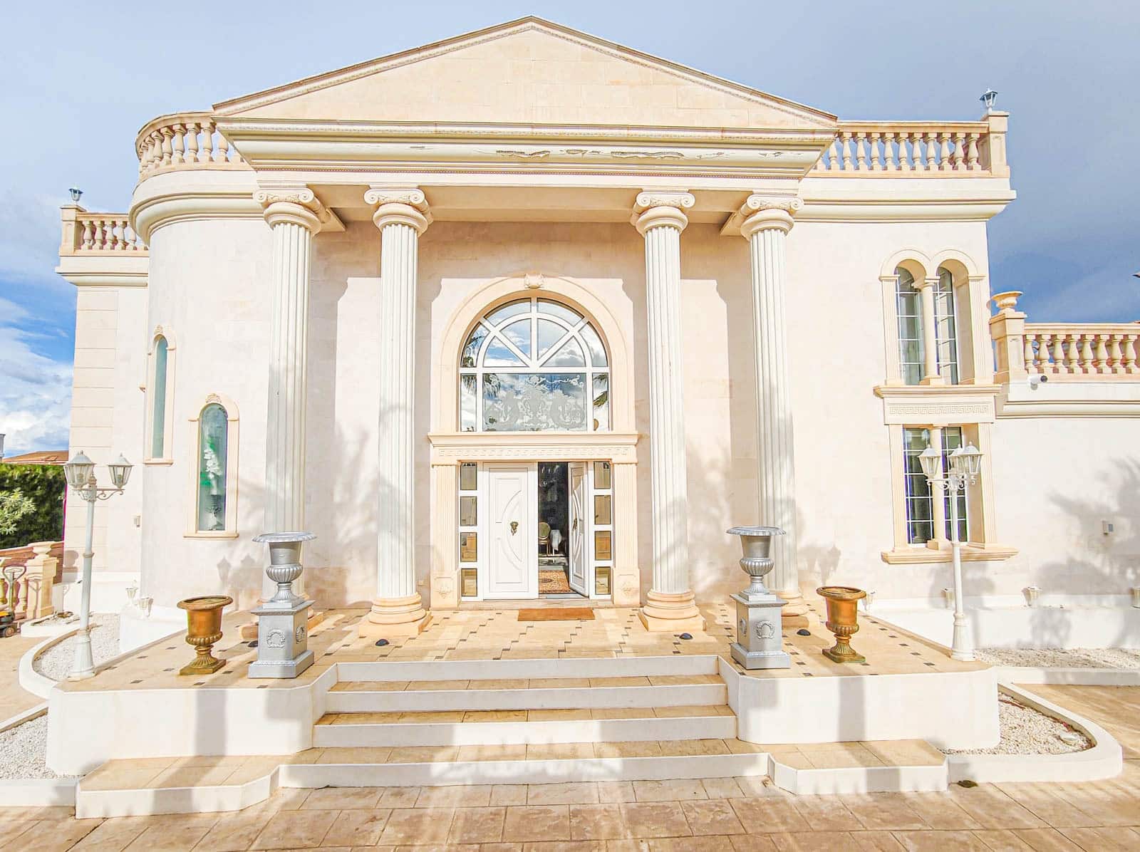 4 soveværelse Villa til salg i Llucmajor med swimmingpool garage - € 2.500.000 (Ref: 8780905)