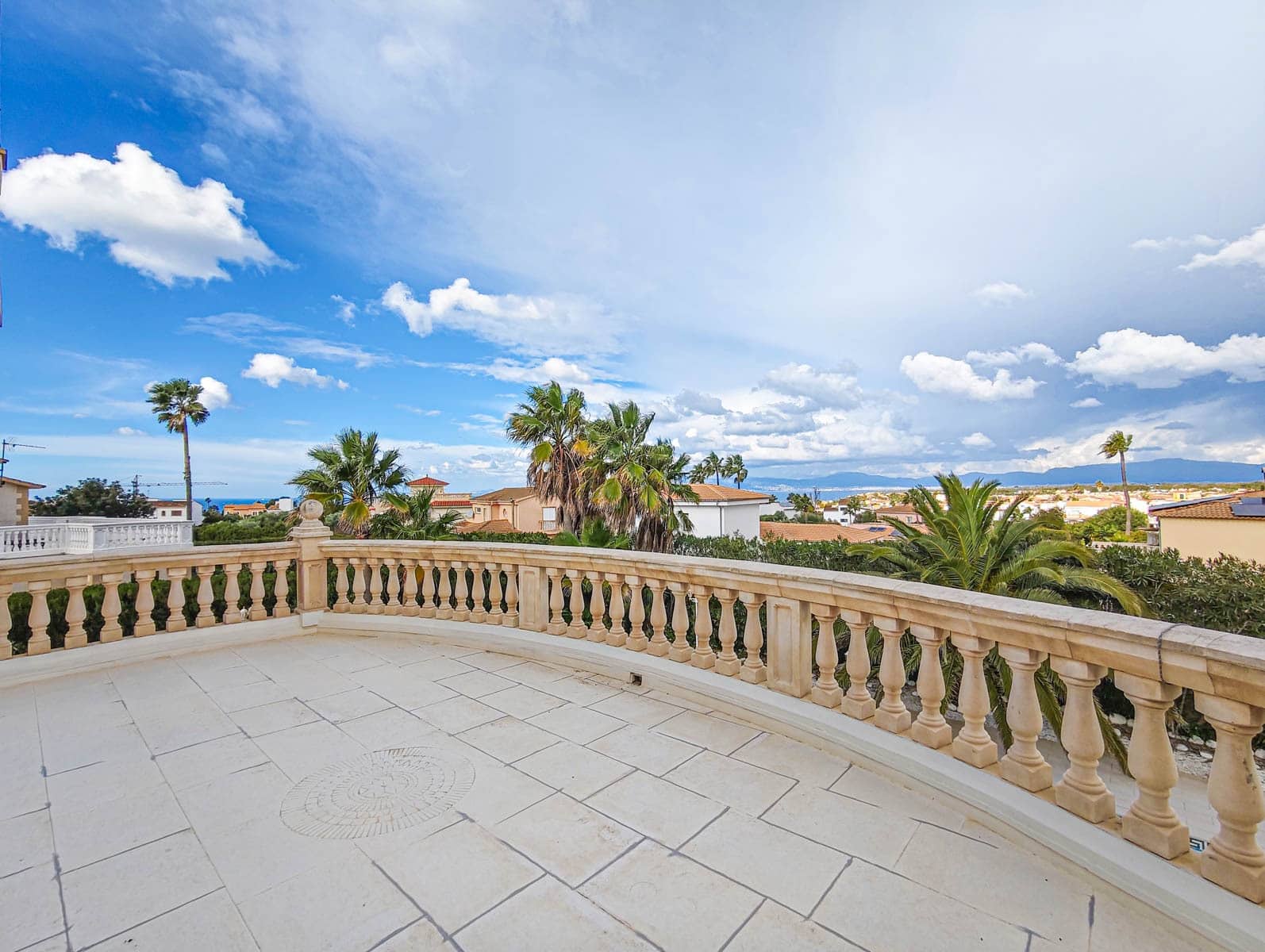 4 soveværelse Villa til salg i Llucmajor med swimmingpool garage - € 2.500.000 (Ref: 8780905)