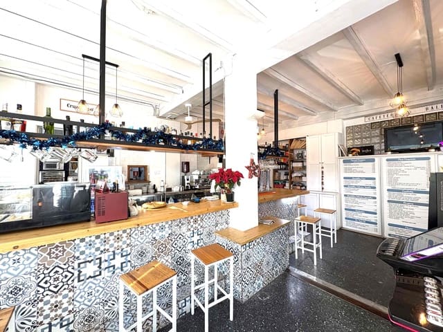 Erhverv til salg i Can Pastilla, Palma de Mallorca - € 575.000 (Ref: 8799137)