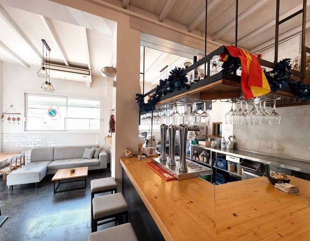 Erhverv til salg i Can Pastilla, Palma de Mallorca - € 575.000 (Ref: 8799137)