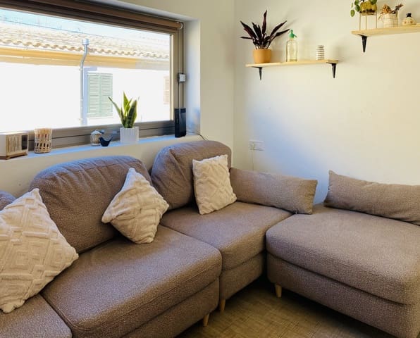 4 bedroom Townhouse for sale in Felanitx with garage - € 599,000 (Ref: 8810630)