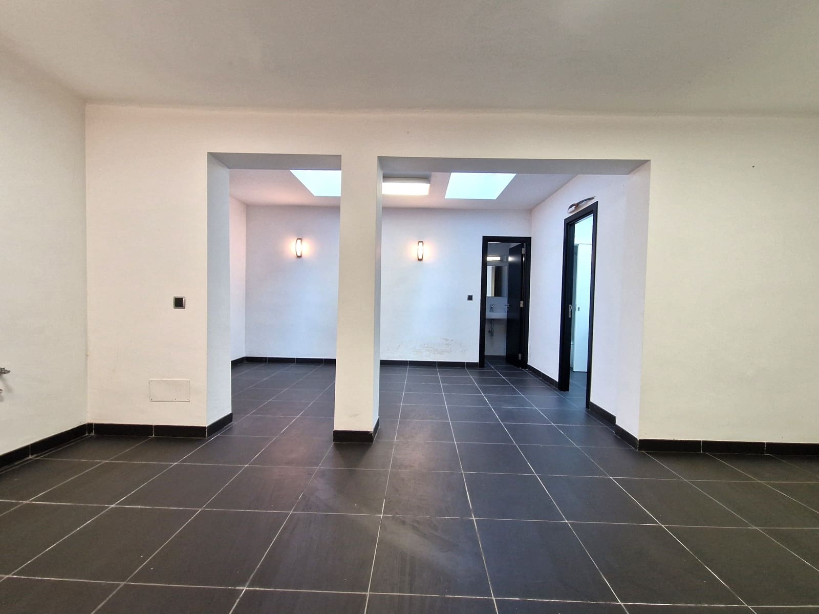 Erhverv til salg i Palma de Mallorca med garage - € 299.000 (Ref: 8815138)