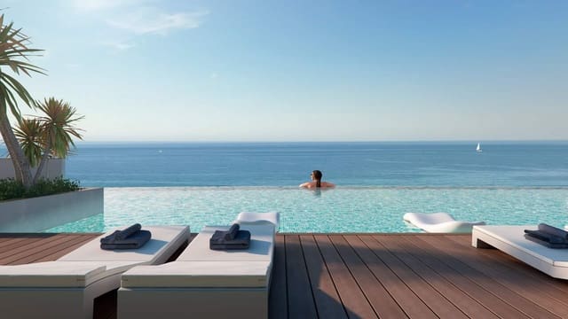 2 soverom Leilighet til salgs i Bahia de Casares, Casares med svømmebasseng garasje - € 328 000 (Ref: 8815141)