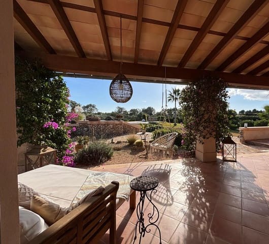 4 bedroom Finca/Country House for sale in Campos with pool garage - € 2,435,000 (Ref: 8820879)