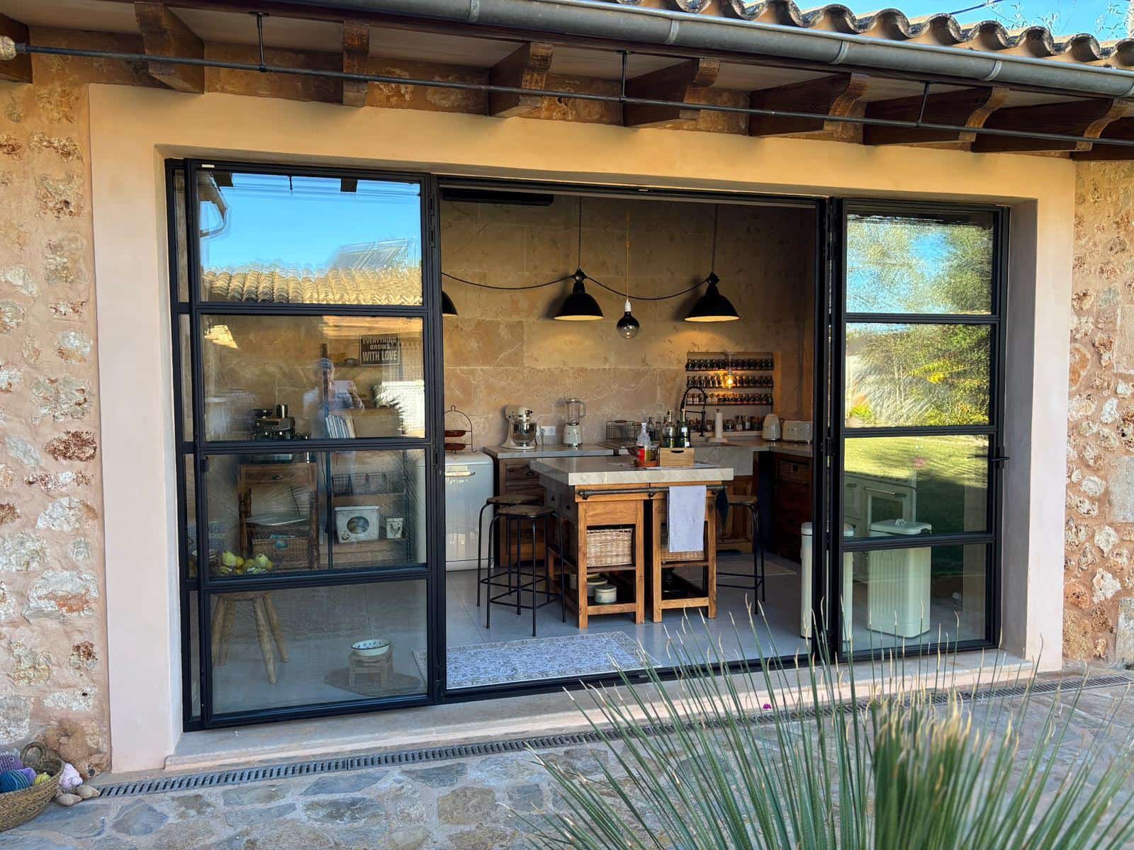 4 slaapkamer Finca/Landhuis te koop in Campos met zwembad garage - € 2.435.000 (Ref: 8820879)