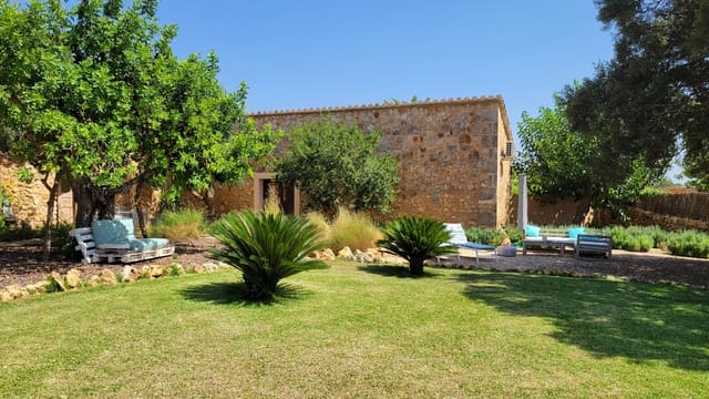 4 bedroom Finca/Country House for sale in Campos with pool garage - € 2,435,000 (Ref: 8820879)