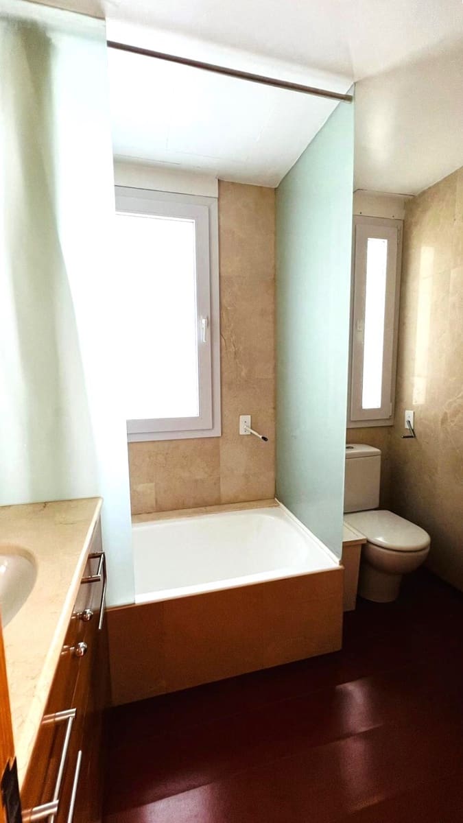 4 slaapkamer Penthouse te koop in Palma de Mallorca met zwembad garage - € 1.950.000 (Ref: 8836120)