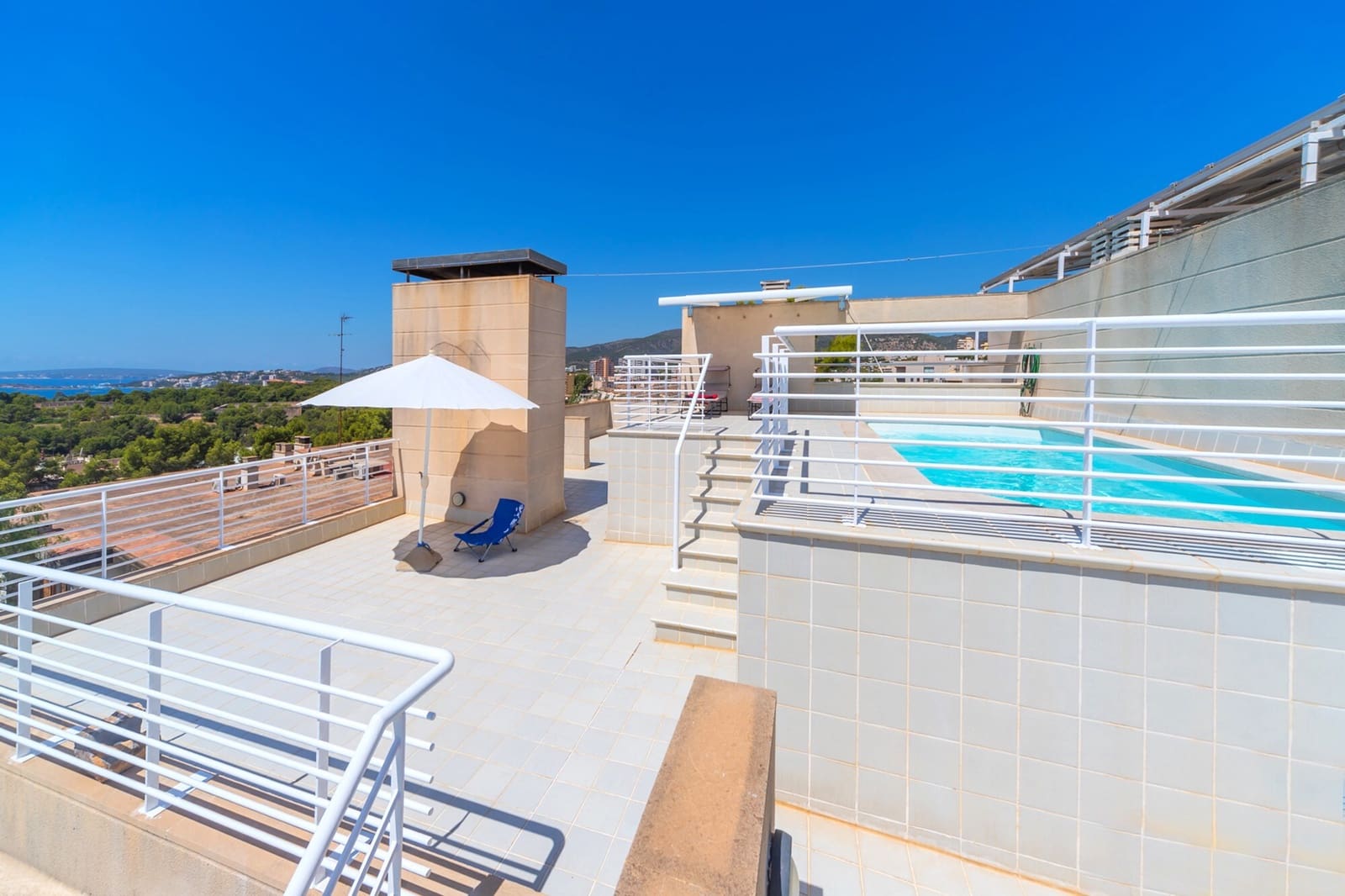 4 slaapkamer Penthouse te koop in Palma de Mallorca met zwembad garage - € 1.950.000 (Ref: 8836120)