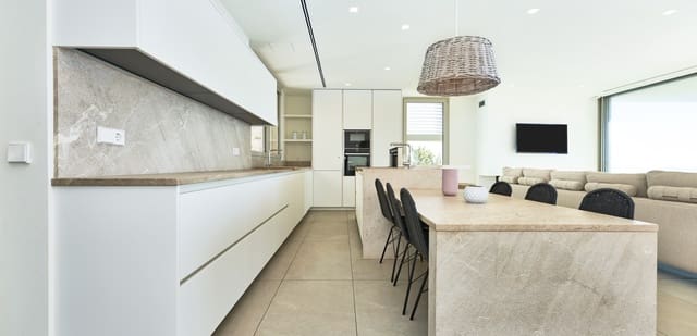 4 slaapkamer Villa te koop in Portocristo / Port de Manacor, Manacor met zwembad garage - € 4.300.000 (Ref: 8846044)