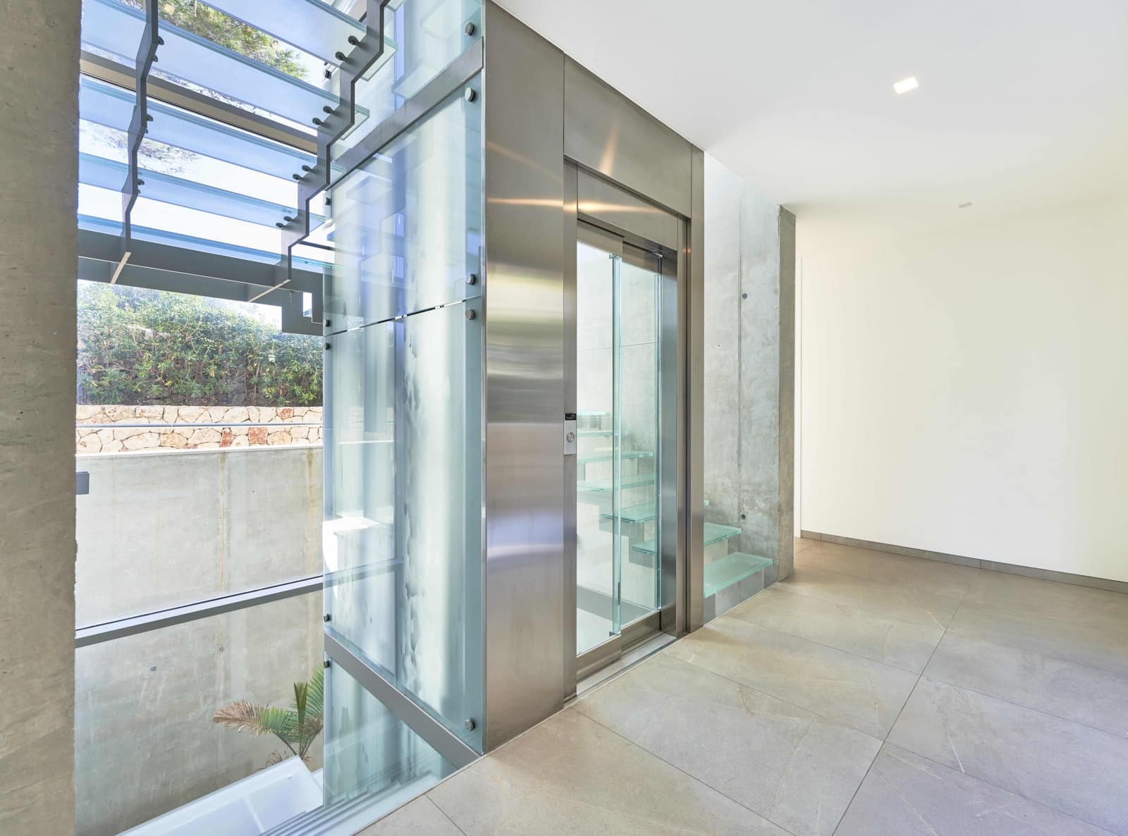 4 soveværelse Villa til salg i Portocristo / Port de Manacor med swimmingpool garage - € 4.300.000 (Ref: 8846044)