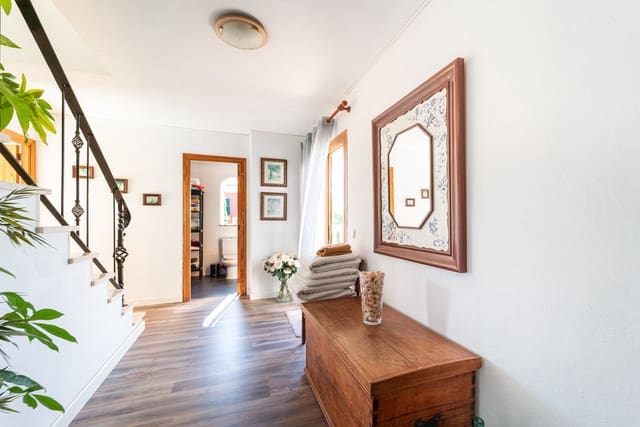 5 soveværelse Byhus til salg i Palma de Mallorca med swimmingpool garage - € 3.250.000 (Ref: 8848463)