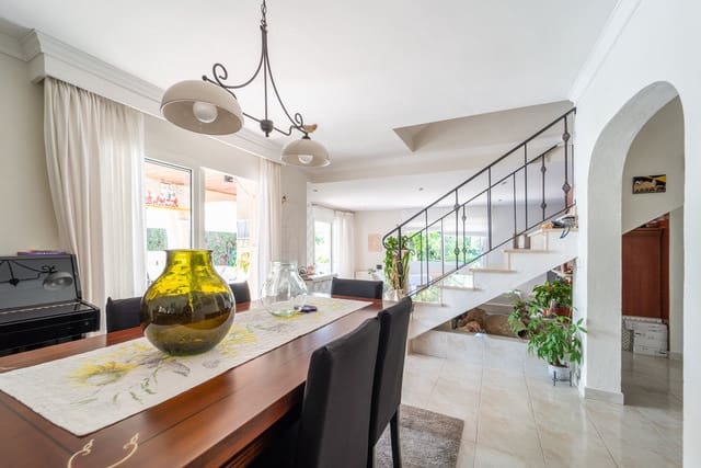 5 soveværelse Byhus til salg i Palma de Mallorca med swimmingpool garage - € 3.250.000 (Ref: 8848463)