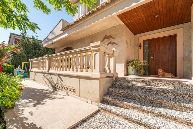 5 soveværelse Byhus til salg i Palma de Mallorca med swimmingpool garage - € 3.250.000 (Ref: 8848463)
