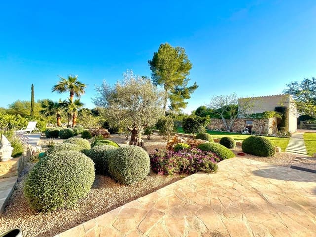 5 soverom Villa til salgs i Felanitx med svømmebasseng garasje - € 3 150 000 (Ref: 8850716)