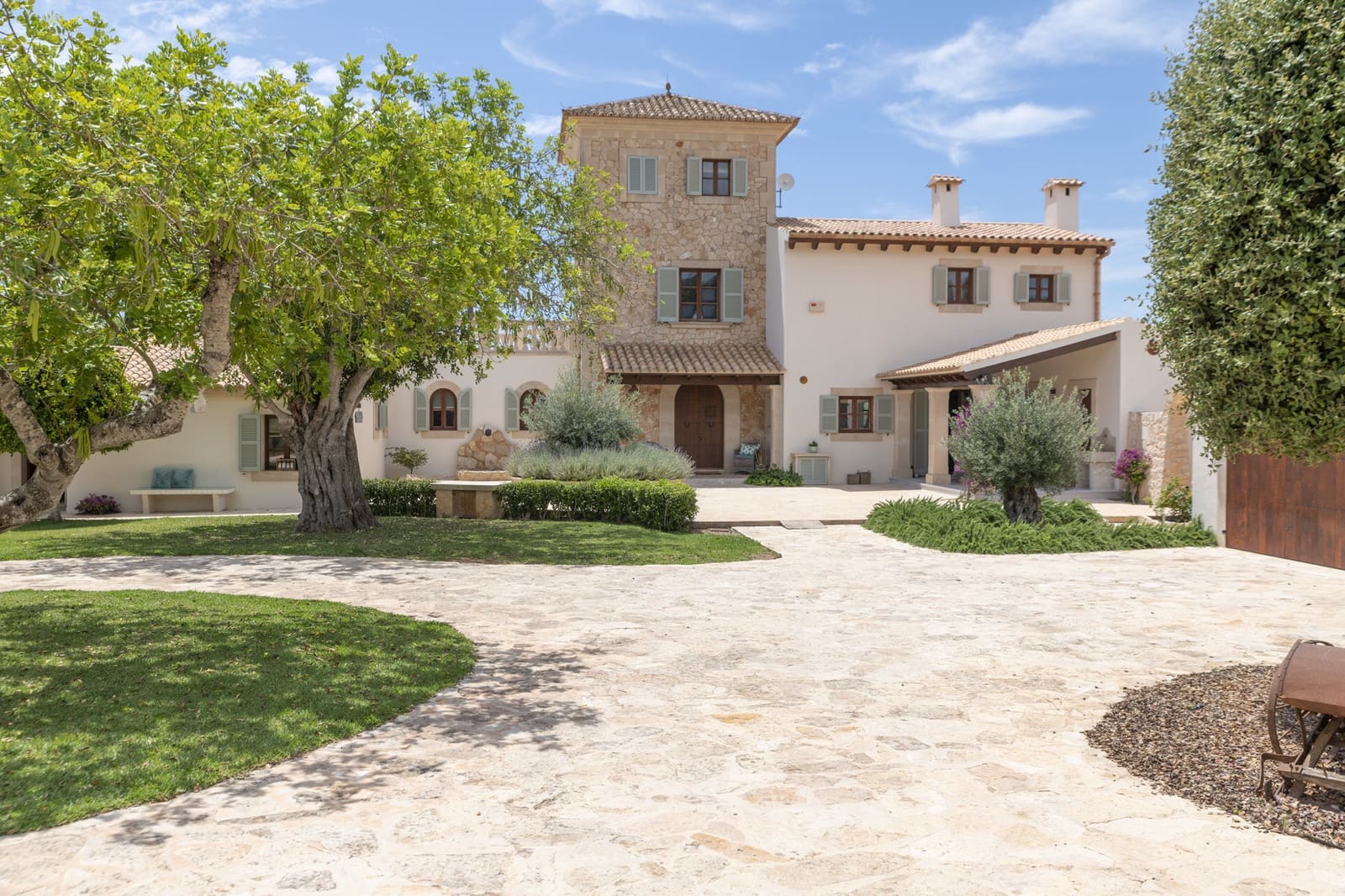 6 soveværelse Finca/Landehus til salg i Cas Concos med swimmingpool garage - € 5.650.000 (Ref: 8856700)