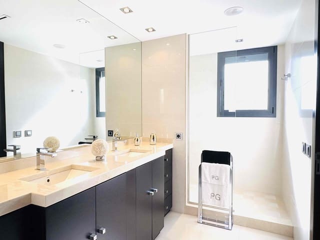 4 soverom Villa til salgs i Coll d'en Rabassa, Palma de Mallorca med svømmebasseng garasje - € 2 950 000 (Ref: 8868020)